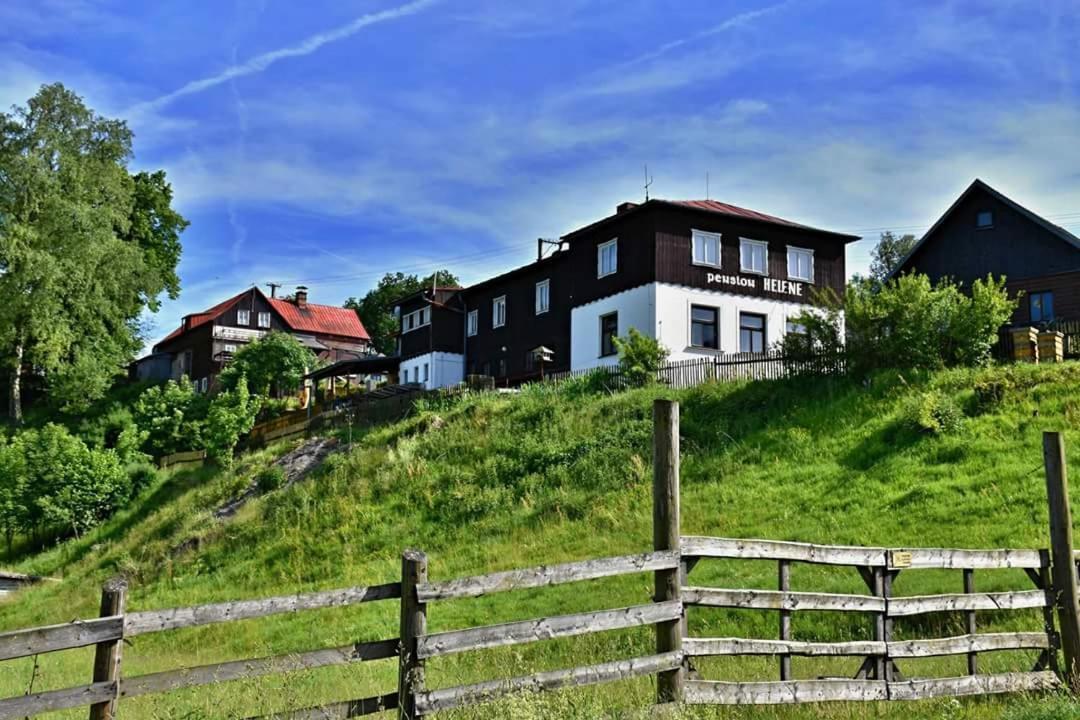 Pension Helene S Mini Pivovarem Kytlice Exteriör bild